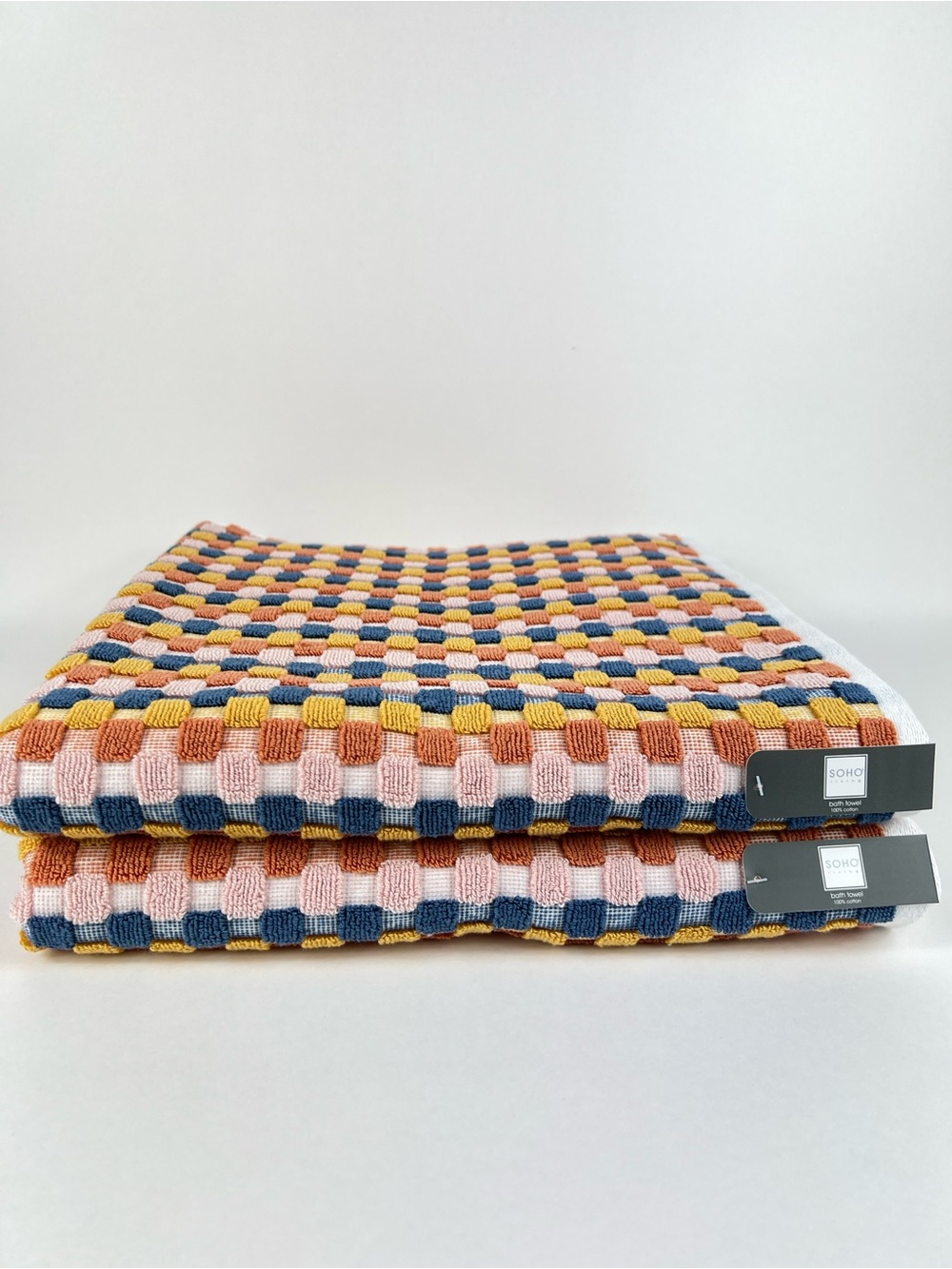 SOHO Living Bath Towel Set Waffle Weave Check Pattern Navy Orange Pink 2 Pc NEW